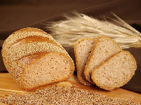 Sesam-Vollkornbrötchen